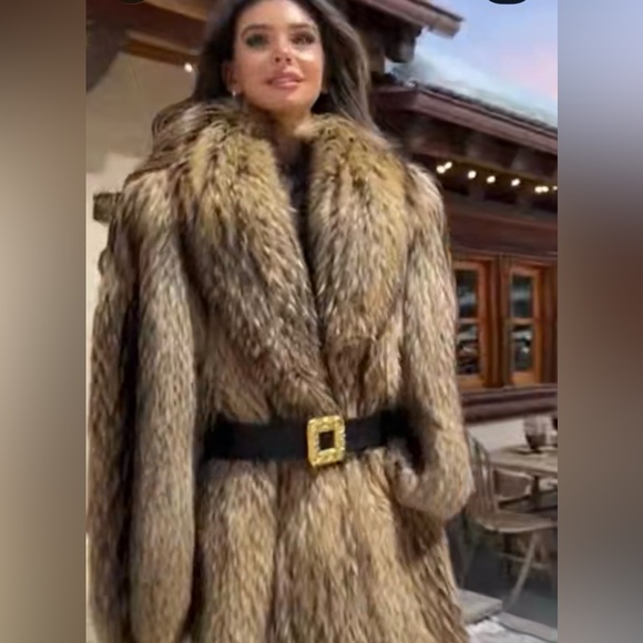 Meet the Posher Other - Authentic designer up to 90% off